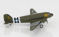 Douglas C-47 Skytrain 43-48608 'Betsy's Biscuit Bomber' WWII (1:200)