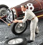 Figur: Bugatti T59 Mechaniker Radträger - Weiss (1:18)