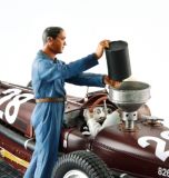 Figur: Bugatti Mechaniker Tankeinfüller - Blau (1:18)