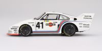 Porsche 935/77 'Martini' #41 Stommelen-Schurti 