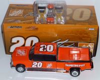 Dually Tailgate Set 'Home Depot' #20 T.Stewart 2005 (1:24)