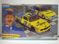 Bausatz: #3 Dale Earnhardt Wrangler Combo (1:24)